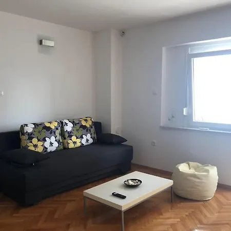 Nada Apartment *