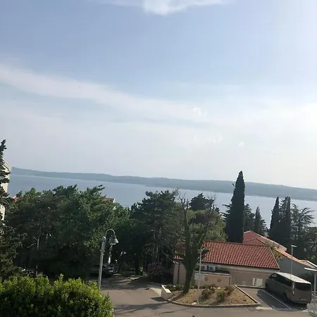 Nada Apartment Selce